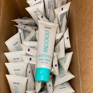 knockout daily exfoliating cleanse MINI